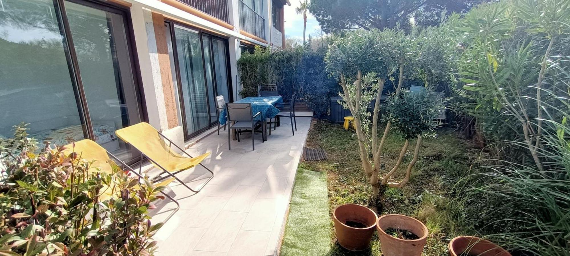 Port Cogolin, T2 Calme Dans Belle Residence, Piscine, Proche St Tropez Екстер'єр фото