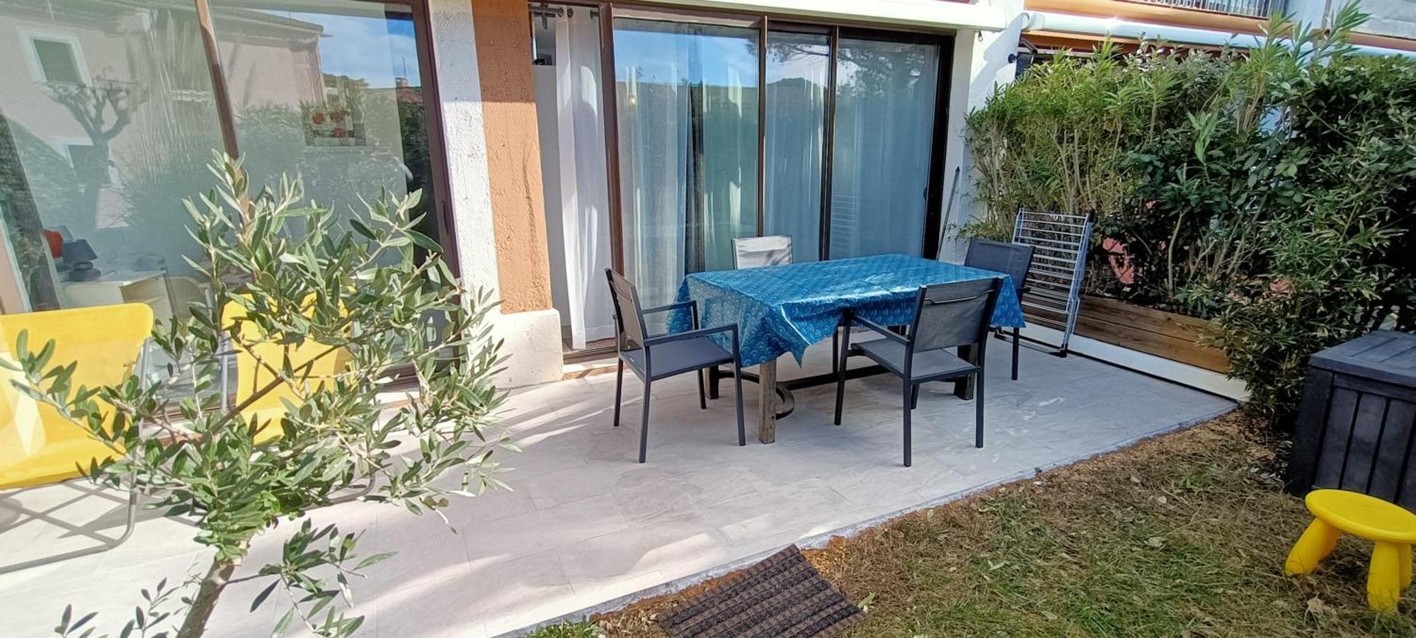Port Cogolin, T2 Calme Dans Belle Residence, Piscine, Proche St Tropez Екстер'єр фото